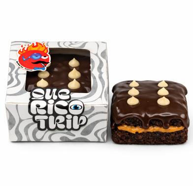 Brownie relleno de arequipe